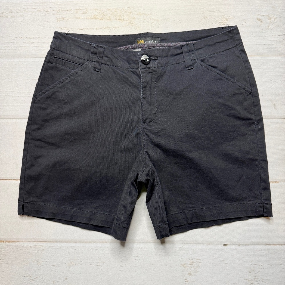 Lee - Women’s Navy Straight Fit Chino Shorts - Size 6